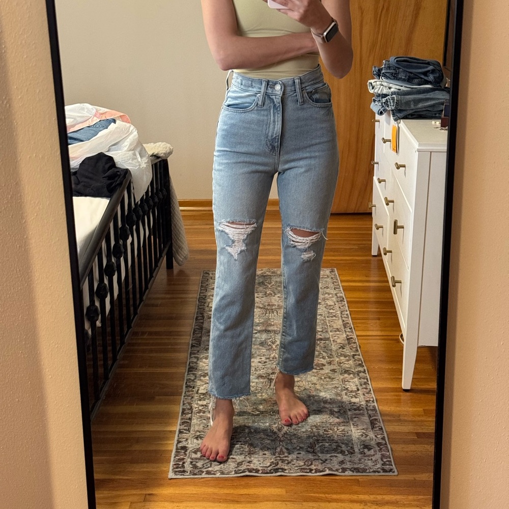 Madewell Super High Waist Mom Jean
